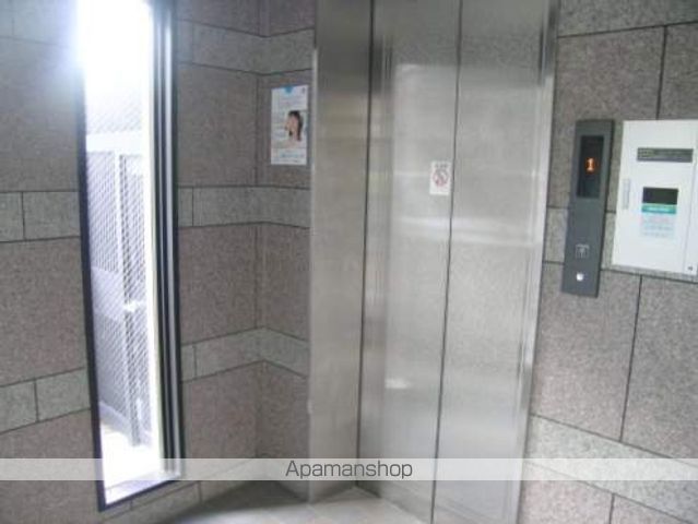 リードIN荒田の玄関写真