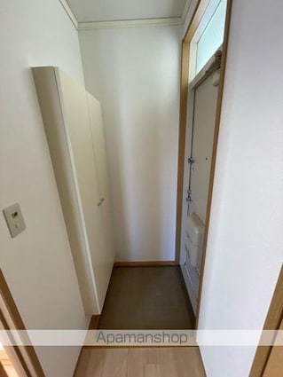 グラスガーデンＢ[3DK/57.78m2]の玄関