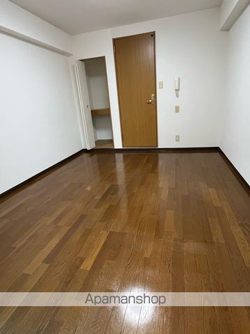 大阪市御堂筋線 なかもず駅 徒歩9分 4階建 築33年の内装写真