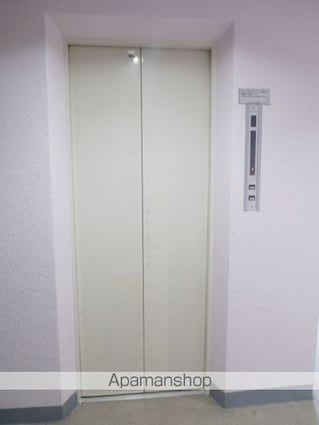 神奈川県横浜市神奈川区泉町[2DK/32.44m2]の共用部6