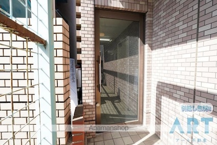 グラン大手町ハイツ[1K/24.2m2]のエントランス3