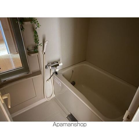 アクアポリスランドマーク2000の内装写真