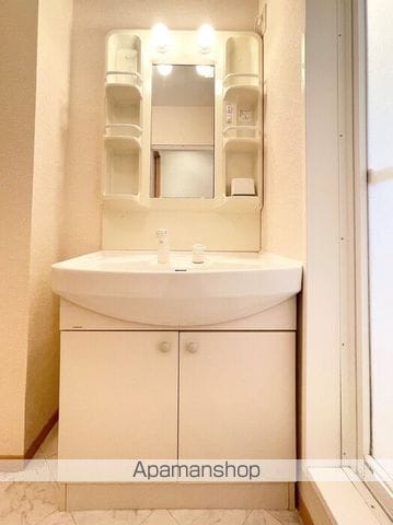 メゾン ピアチェーレの内装写真