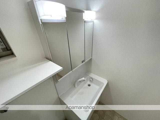 クリエオーレ茨田大宮IIの内装写真