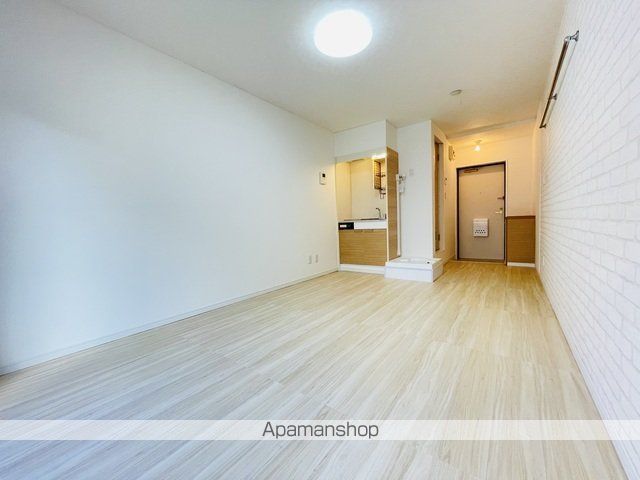 パレロワイヤル弦巻の内装写真