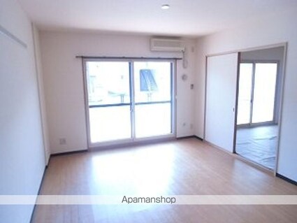 ライプン（ＲＩＰＥＮ）[3LDK/73.03m2]のリビング・居間