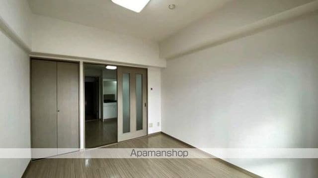 パルロイヤル東古松の内装写真