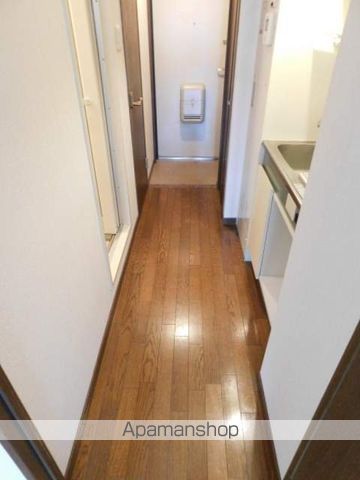 リーガル新大阪IIIの内装写真