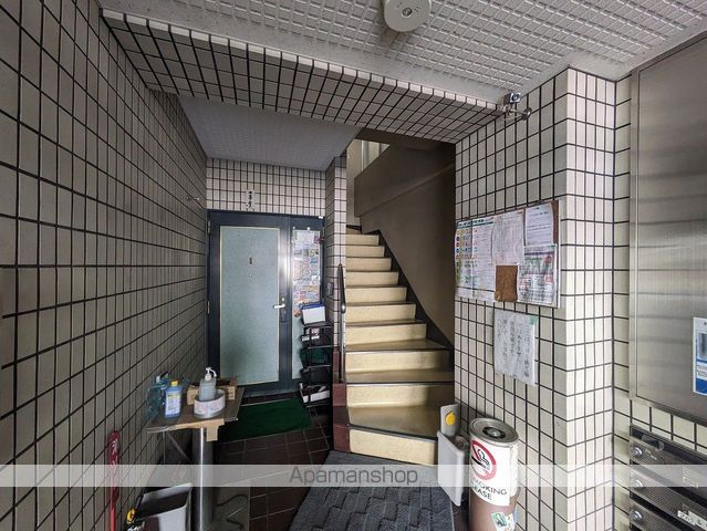 中高下ビルの内装写真