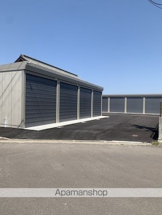 トムズガレージ[駐車場/16.56m2]の外観1