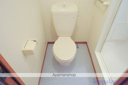 レオパレスＴ　大窪[1K/19.87m2]のトイレ