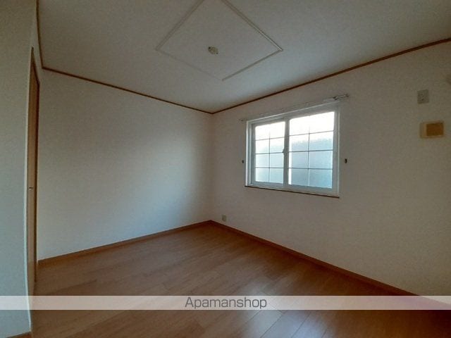 エントピアIIの内装写真