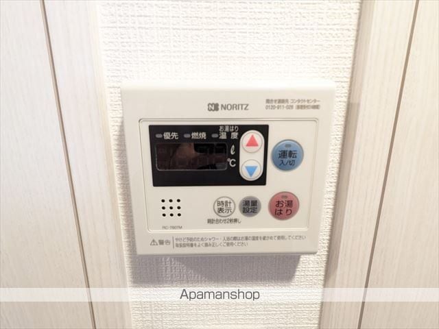 エスリード新大阪ラヴァーグの内装写真