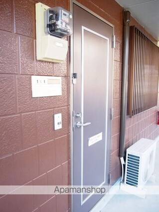 Ｓｕｒｐｌｕｓ　Ｔｗｏサンライズ石川[1LDK/44.75m2]のエントランス1