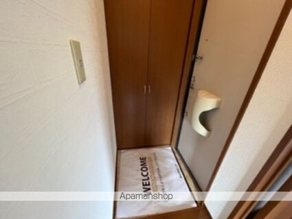 シャン北中　Ｃ[1LDK/49.68m2]の玄関