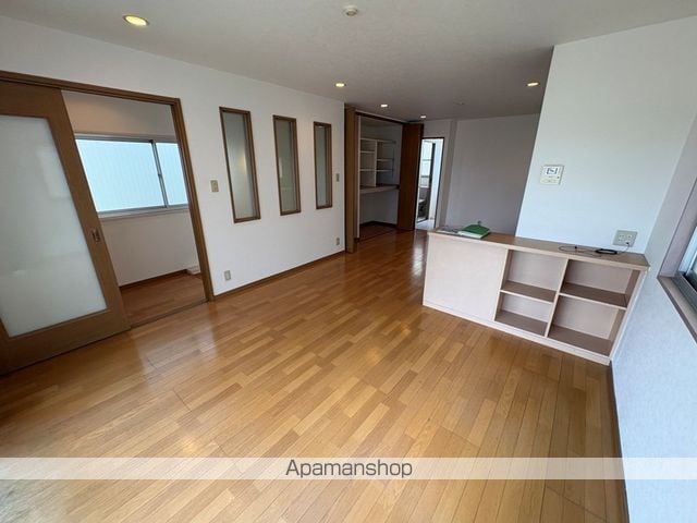 東大阪市森河内戸建の内装写真