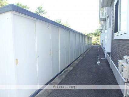 グリンデルＷ　Ｂ[2LDK/58.86m2]の共用部1