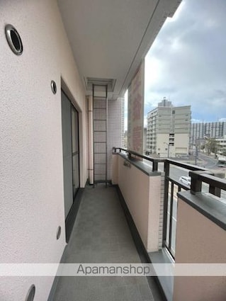 広島県広島市中区東白島町[2LDK/51.4m2]のバルコニー