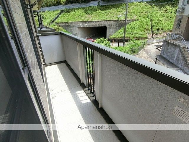 アゼリア土井 B棟の内装写真