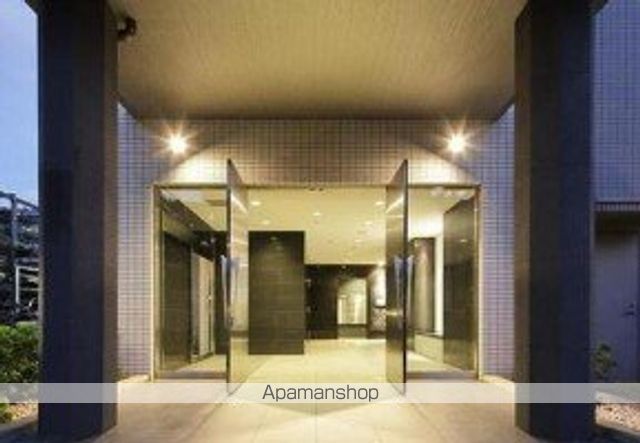 コンフォリア南砂町の玄関写真