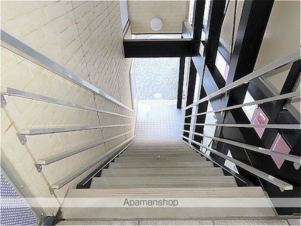 レオパレスサンズ[1K/22.35m2]の共用部1