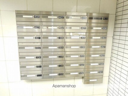 ハンプトンコート[1K/30m2]の共用部3