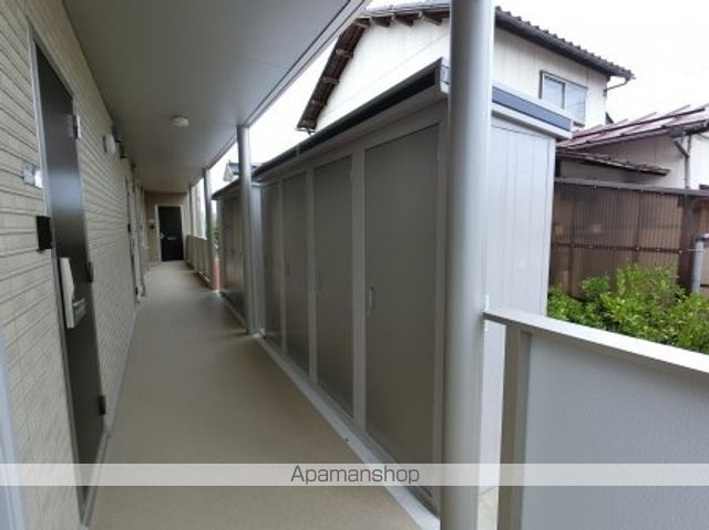 クローバーの外観写真