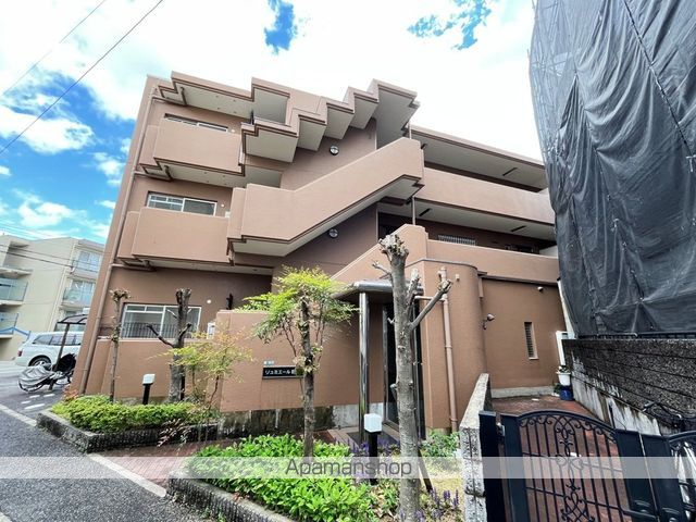 リュミエール鶴田の外観写真