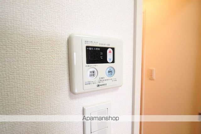 ニッケノーブルハイツ江坂の内装写真