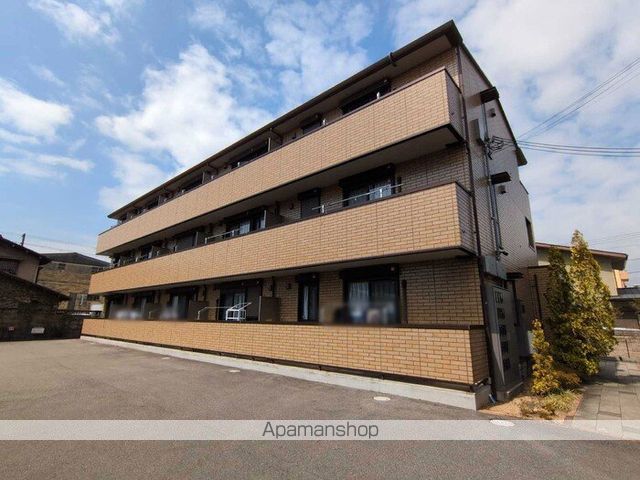 アーク土山の外観写真