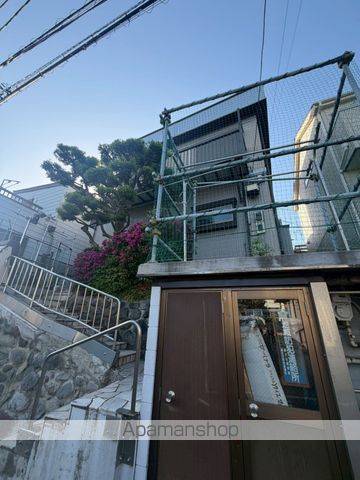 小田急電鉄江ノ島線 六会日大前駅 徒歩6分 2階建 築57年の外観写真