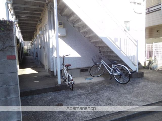 ユーハイツの玄関写真