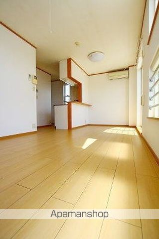 エクセラン近見の内装写真