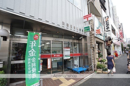 東京都新宿区住吉町[1R/18.77m2]の周辺2