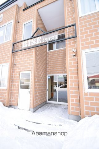石北本線 南永山駅 徒歩41分 2階建 築24年の玄関写真