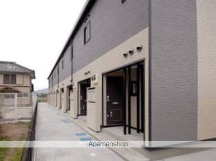 レオパレスハーモニー国府[1K/23.61m2]のエントランス2