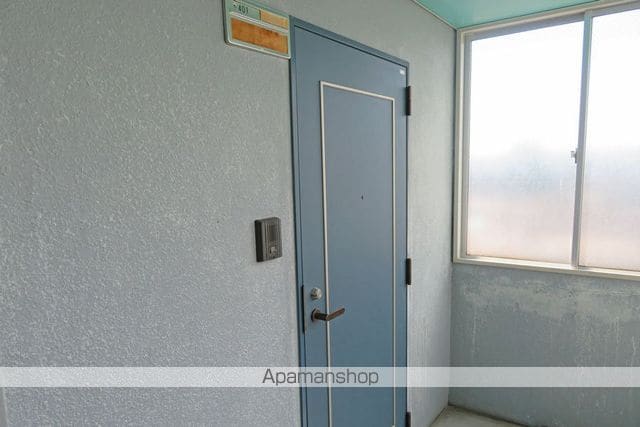 オクトワール長岡中央の玄関写真