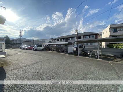 ステイツハウス栗田[4LDK/95.22m2]の駐車場1