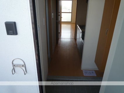 イストアール[1K/28.34m2]の玄関