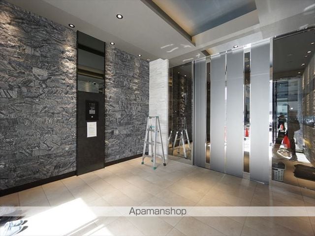 SーRESIDENCE黒川本通一丁目の玄関写真