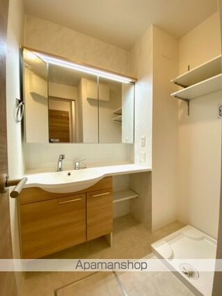 トレビナＩＩ[1LDK/46.27m2]の洗面所