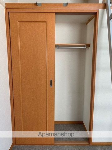 レオパレス臨港線の内装写真