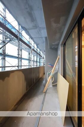 広島県広島市中区三川町[2LDK/66.03m2]のバルコニー