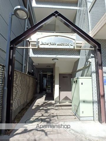 ジュネパレス松戸第41の玄関写真