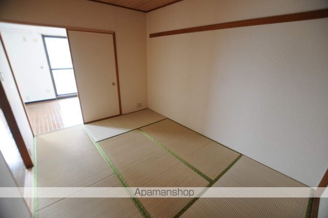 ラル・シティ白鳥弐番館の内装写真