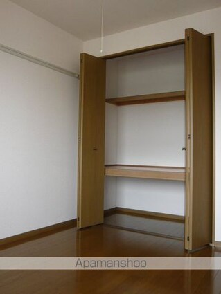 マンションタケイシ[2LDK/55.48m2]の収納