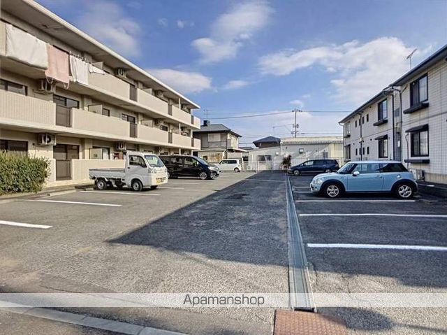 ローズハイツ竜操の外観写真