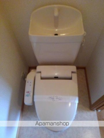 フィオーレ Bの内装写真