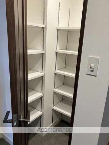 SーRESIDENCE大手門AWESOMEの内装写真
