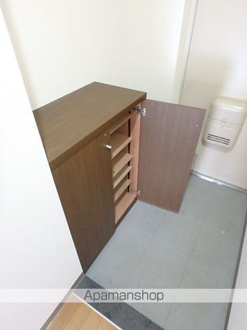 マンションマスカットの玄関写真